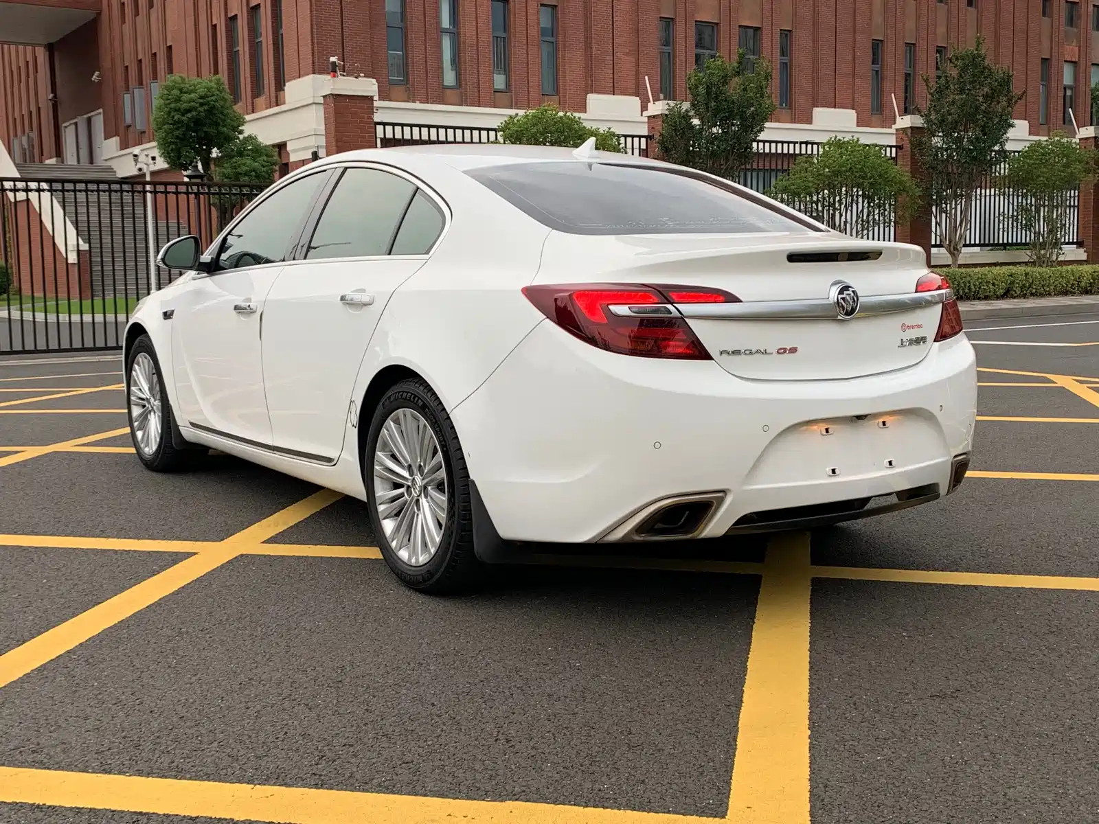 Фото 5 - Buick Regal