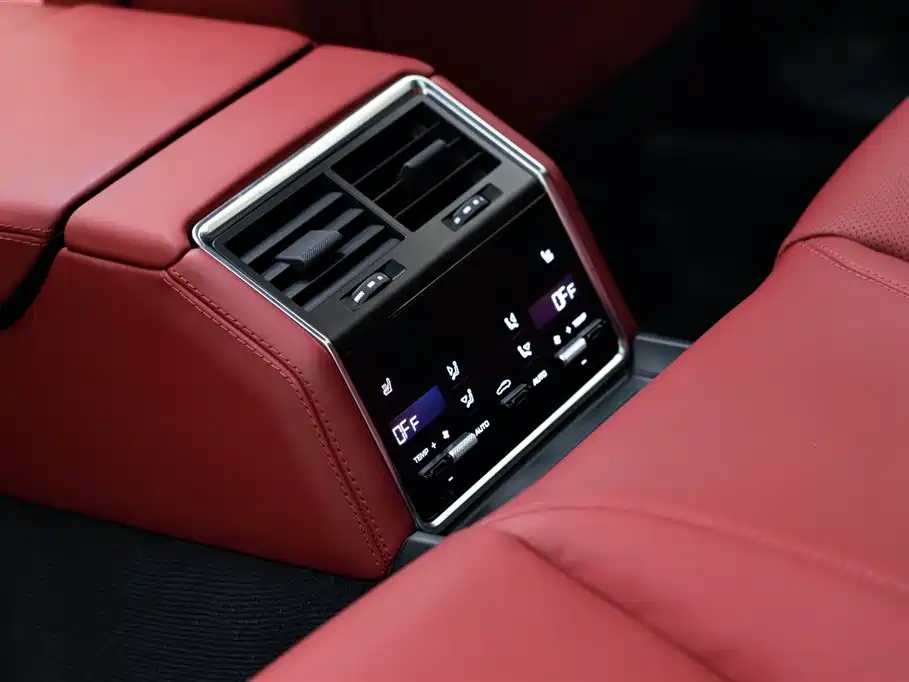 Porsche Panamera 2017 Panamera 4 Sport Turismo 3.0T фото 12