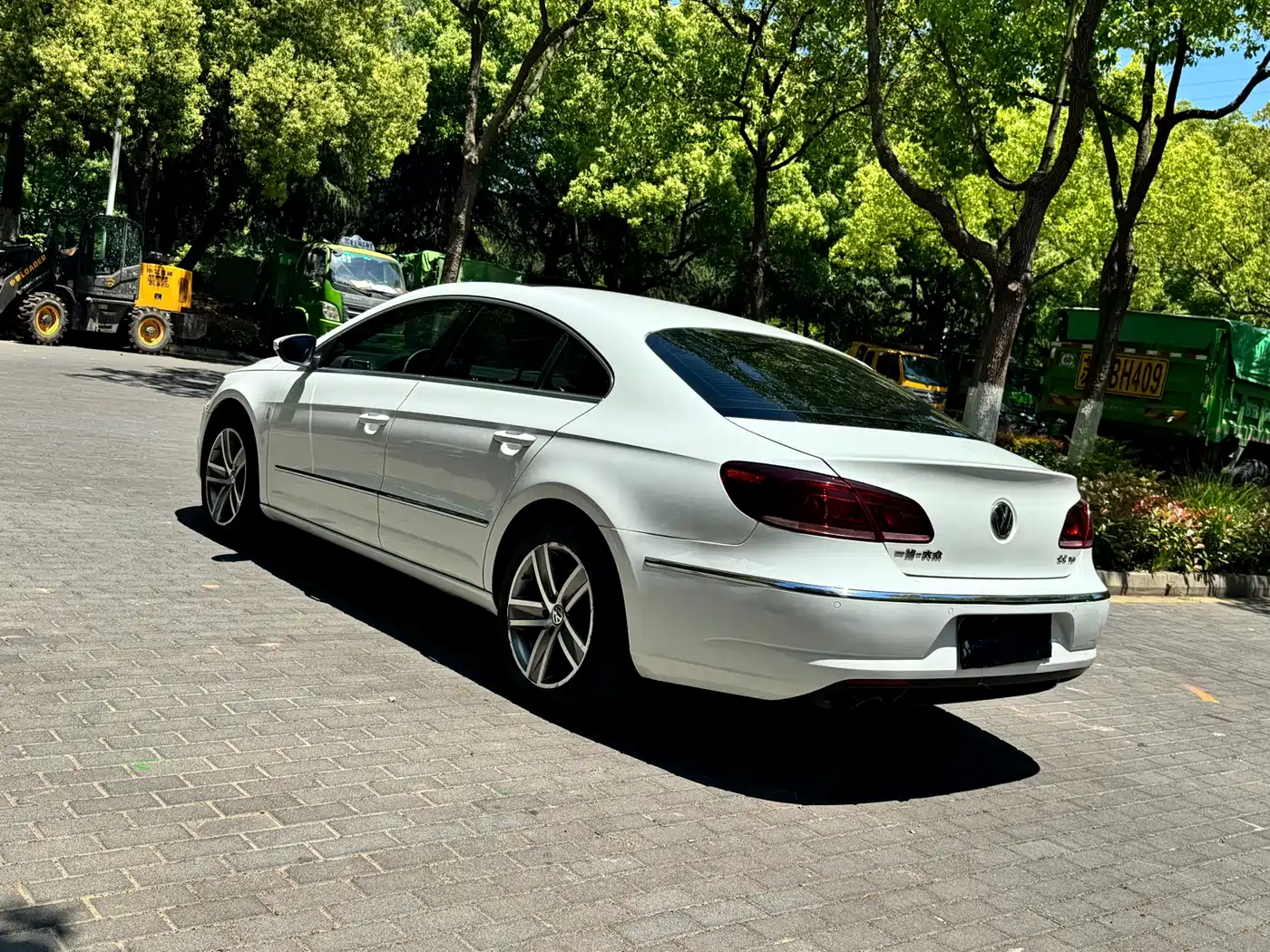 Volkswagen FAW-Volkswagen CC 2016 Model 1.8TSI Premium фото 15