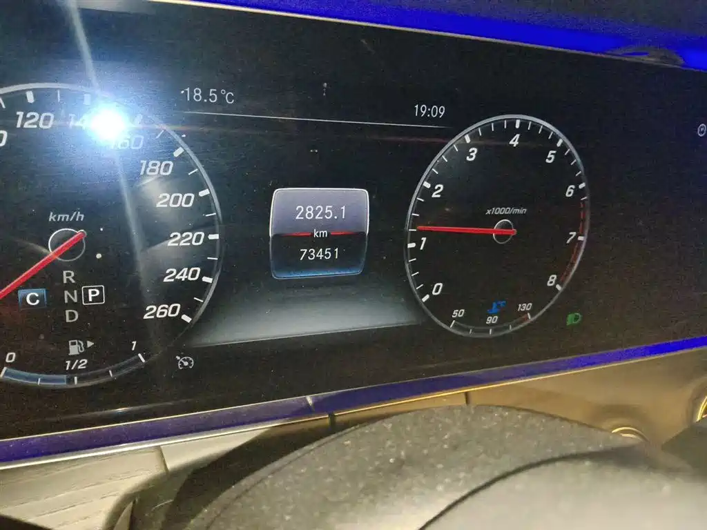 Mercedes-Benz E-Class 2020 Facelift E 300 L Sport Exclusive фото 5
