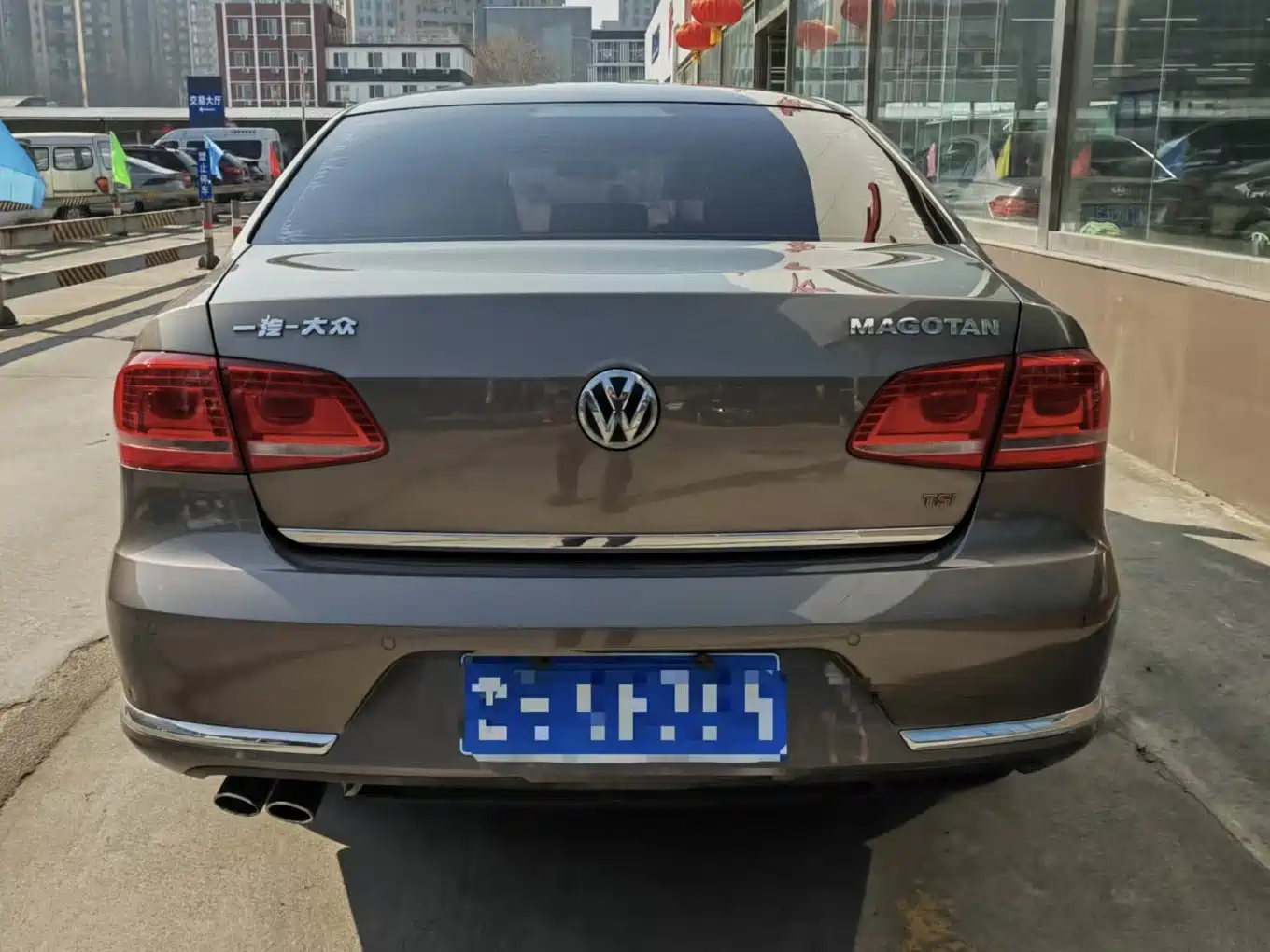 Volkswagen Magotan 2015 Facelift 2.0TSI Luxury фото 9