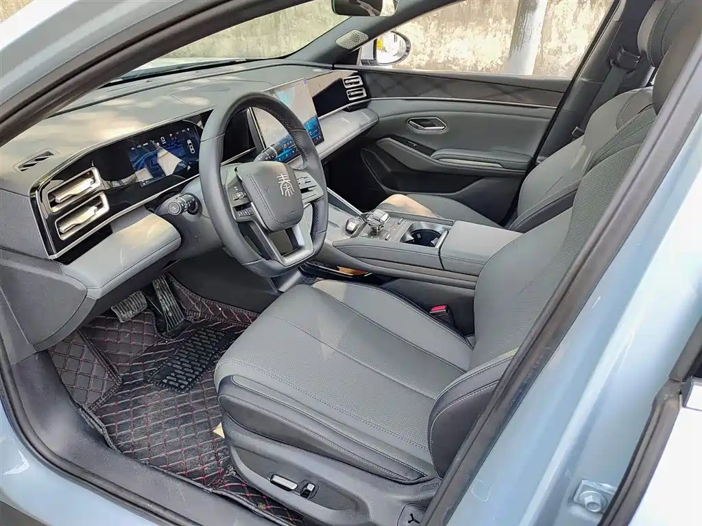 BYD Qin L 2025 DM-i Smart Drive Edition 120KM Surpassing фото 7