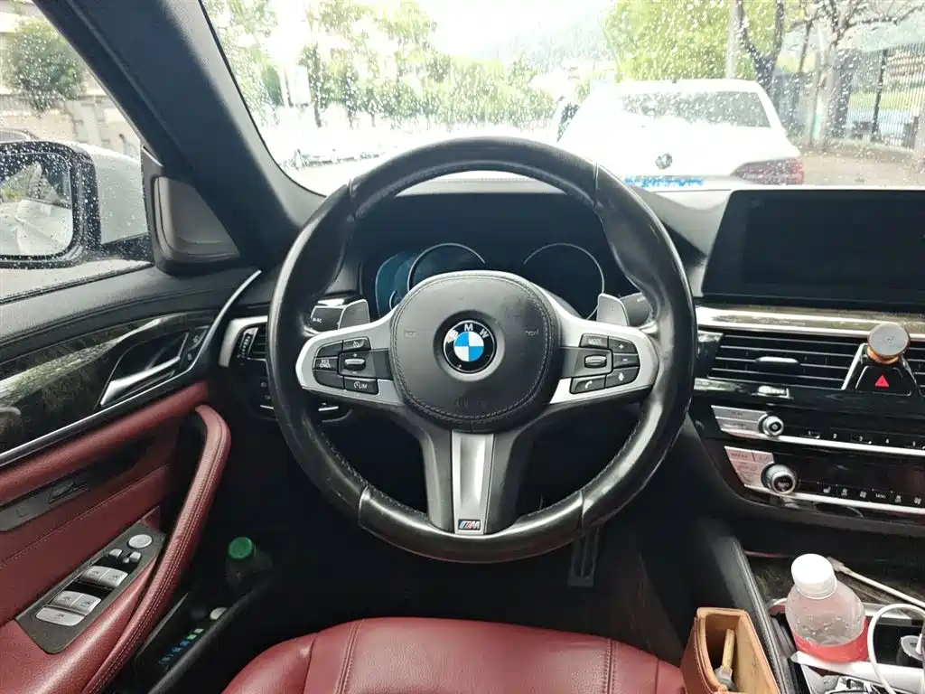 BMW 5 Series 2018 Facelift 530Li Leading M Sport Package фото 3