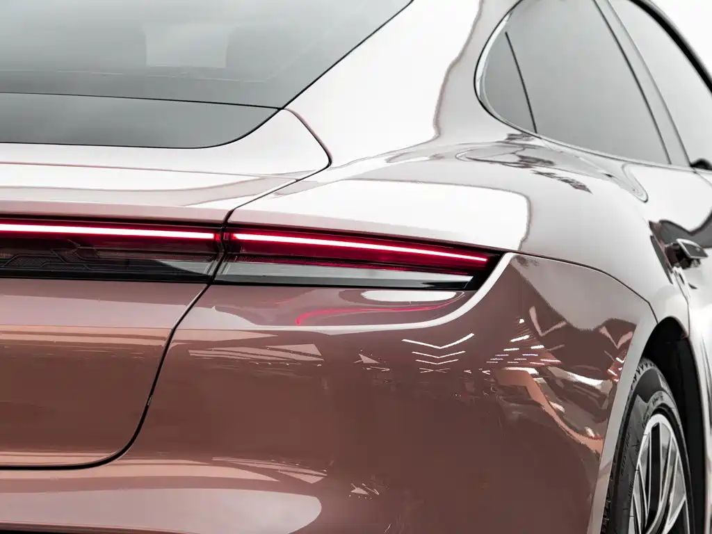 Porsche Taycan 2024 2022 Facelift Taycan