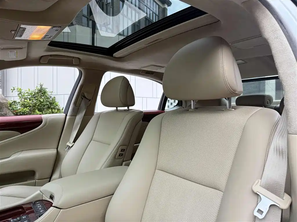 Lexus LS 2006 Model 460 фото 16