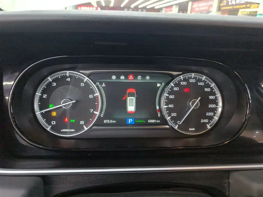 GAC Trumpchi Trumpchi M6 2021 270T DCT Premium Edition (7-seater) фото 4