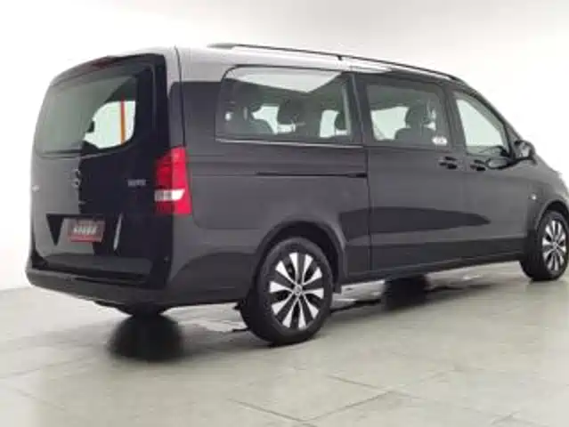 Mercedes-Benz Vito 2021 2.0T Elite 7-Seater — фото 4