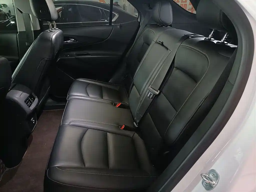 Chevrolet Equinox 2021 535T Chijie Edition фото 14