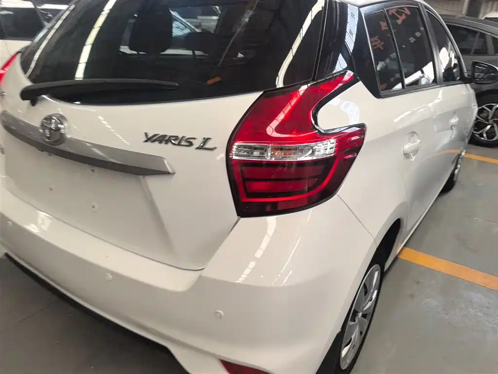 Toyota YARiS L Zhi Xuan 2016 Facelift 1.5E CVT Charming Edition фото 8