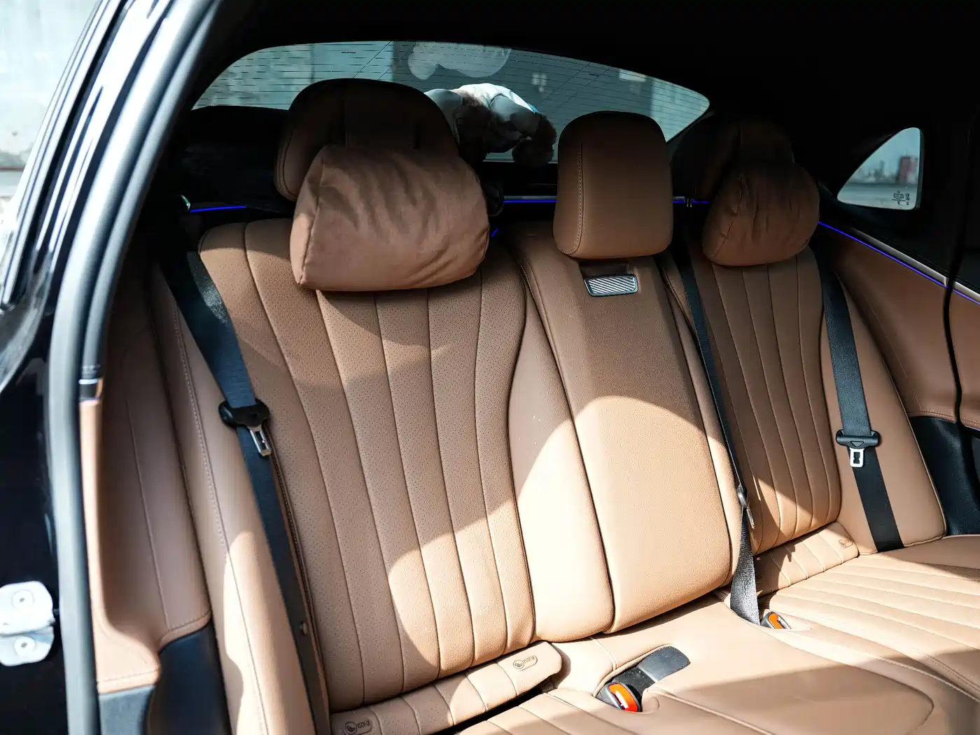 Mercedes-Benz E-Class 2024 E 300 L Fashion фото 21
