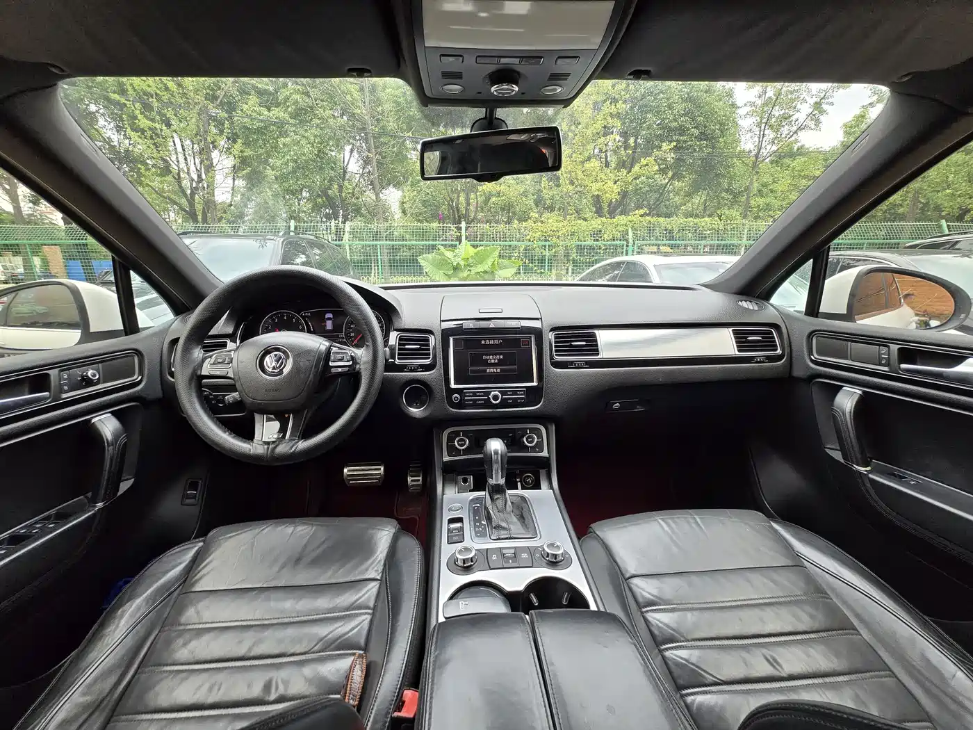 Volkswagen Touareg 2013 2012 R-Line Luxury
