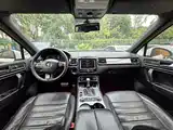 Фото 7 - Volkswagen Touareg