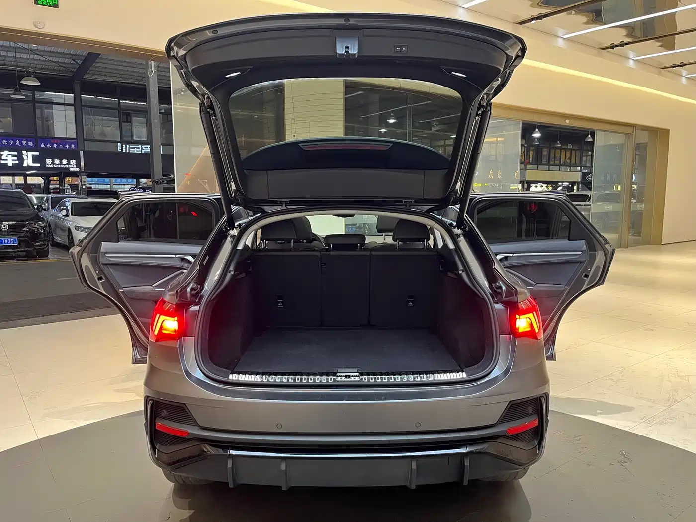 Audi Q3 Sportback 2022 40 TFSI Fashion фото 20