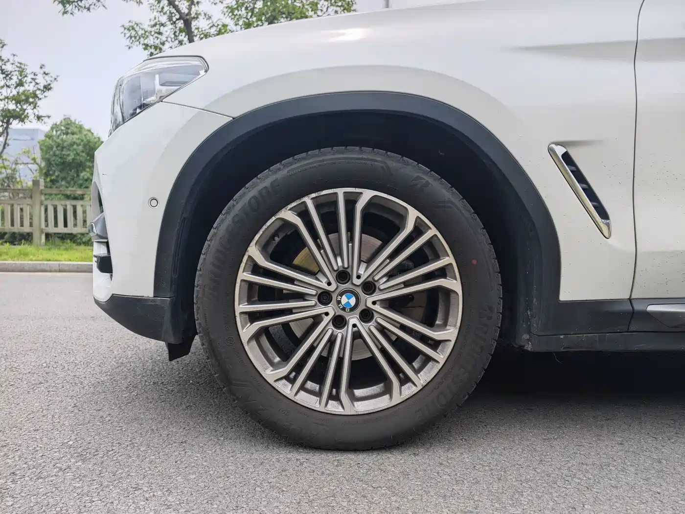 BMW X3 2018 2018 xDrive28i Luxury Package China VI