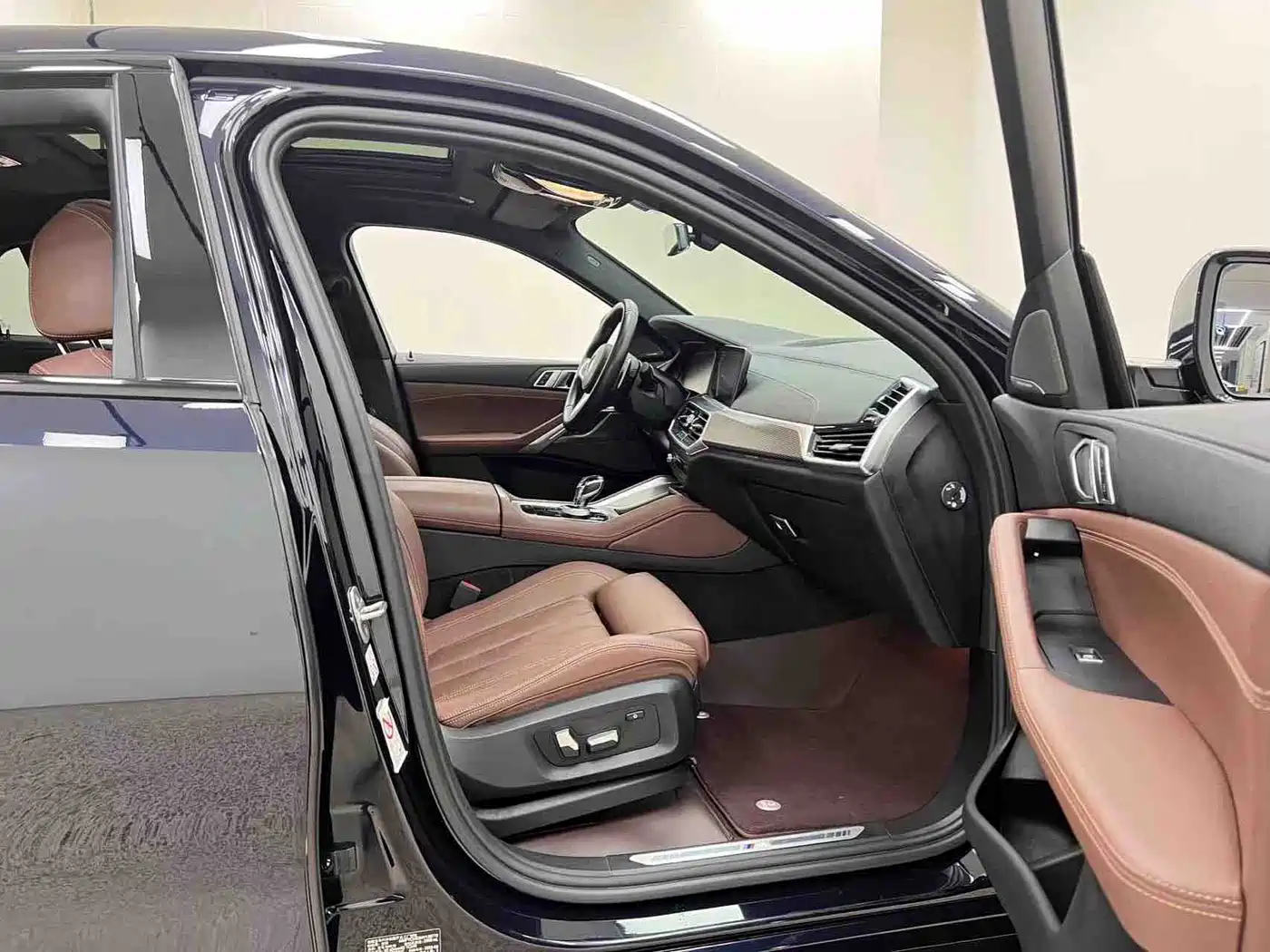 BMW X6 2022 Facelift xDrive40i M Sport Package фото 24