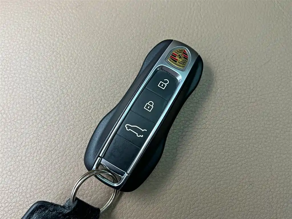 Porsche Cayenne New Energy 2020 Cayenne E-Hybrid 2.0T фото 20
