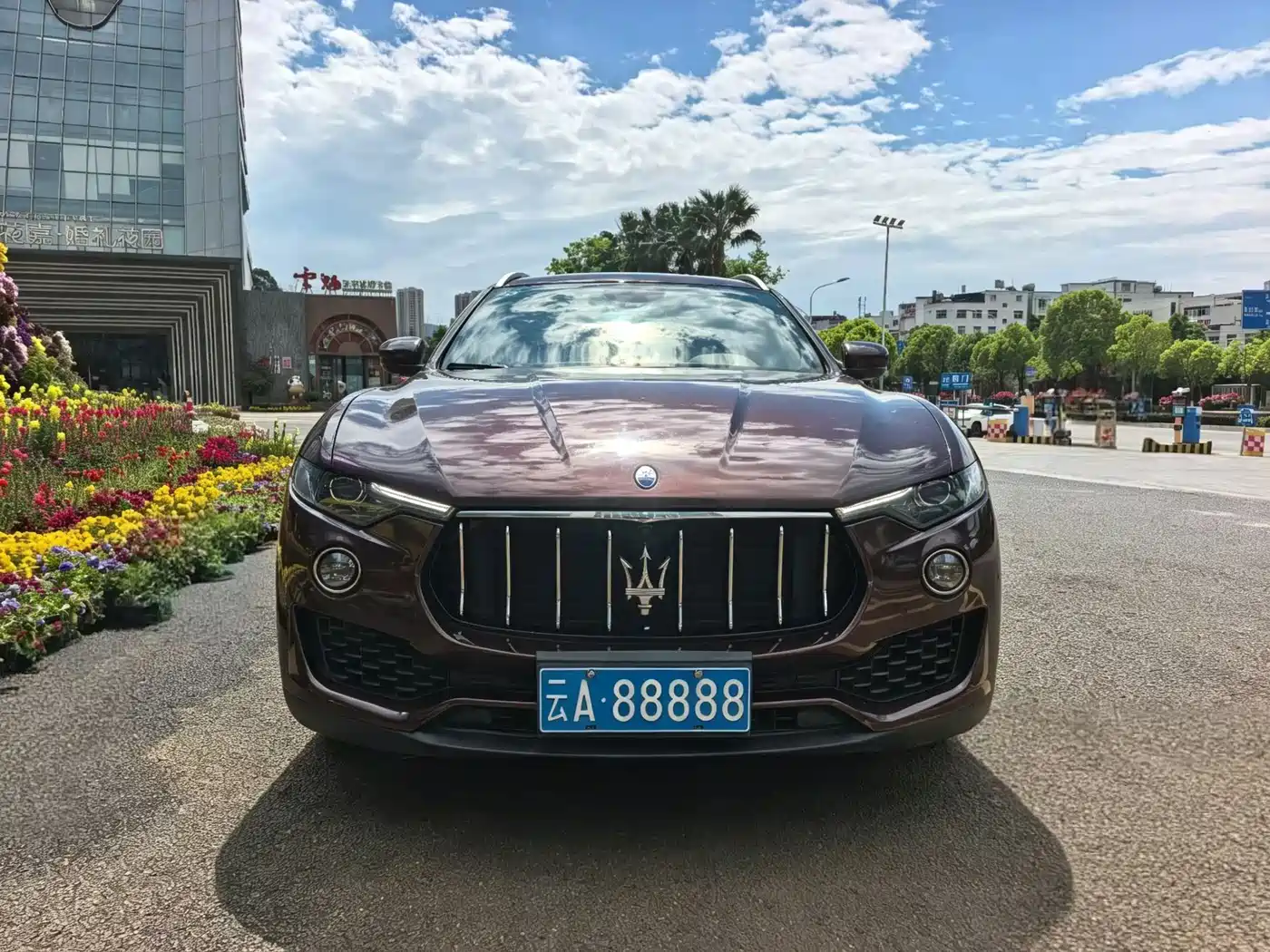 Maserati Levante 2018 3.0T Classic Edition фото 2