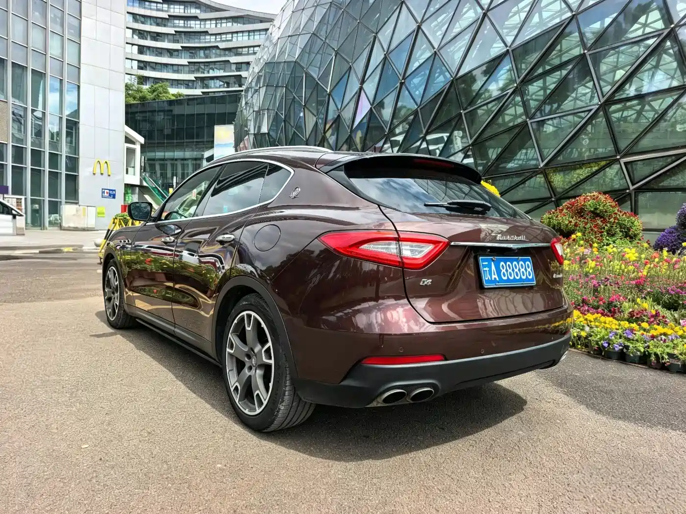 Maserati Levante 2018 3.0T Classic Edition фото 15