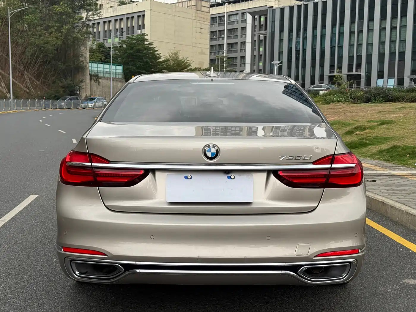 BMW 7 Series 2018 730Li Premium Type Excellence Package фото 5