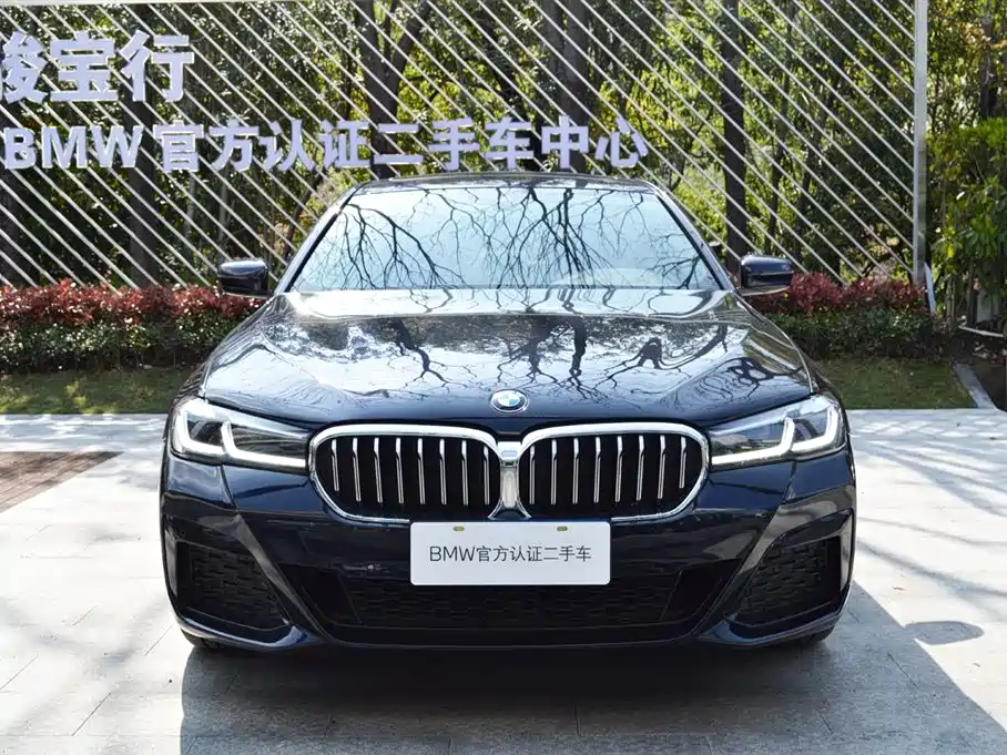 BMW 5 Series 2022 Model Second Facelift 525Li M Sport Package фото 3