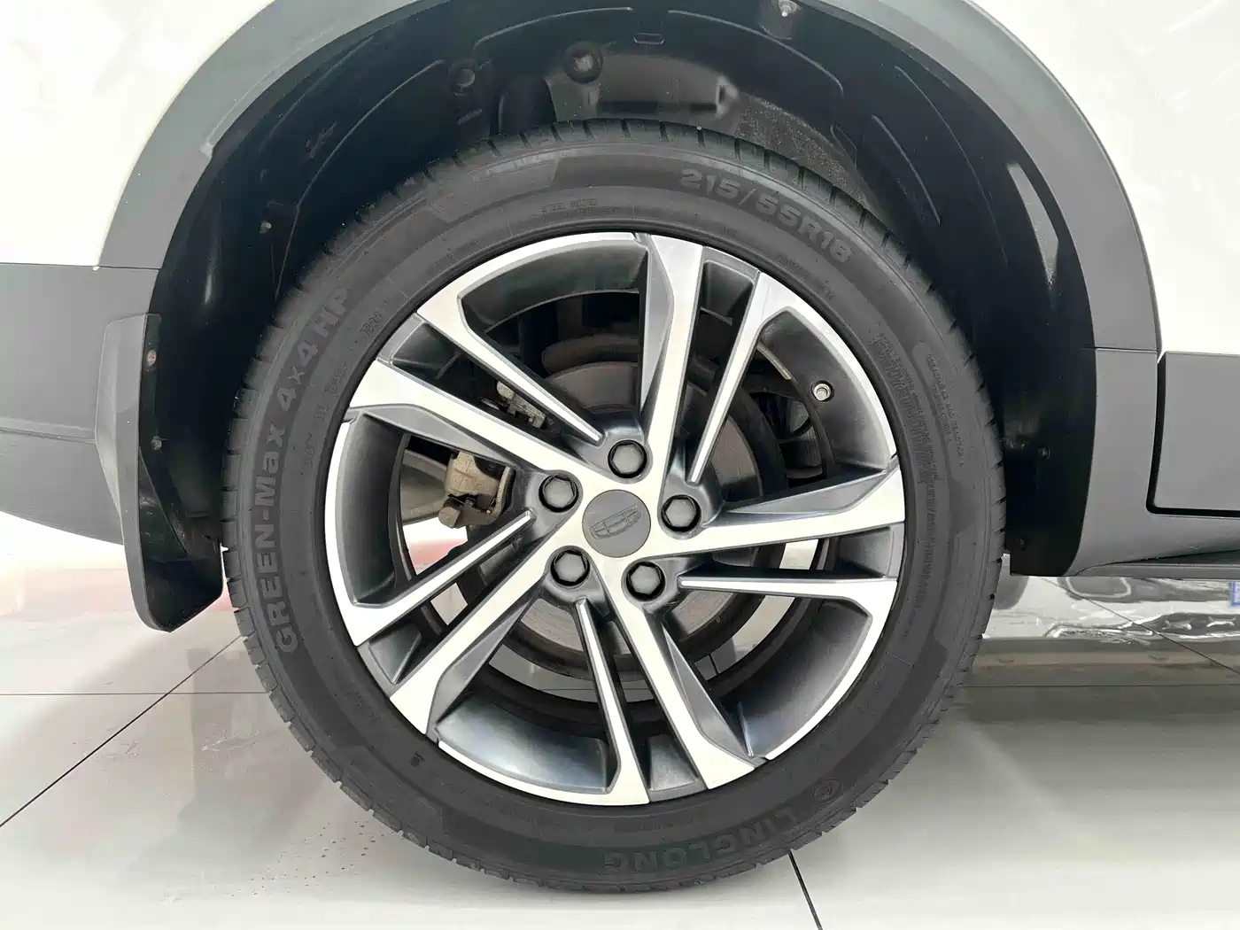 Geely Binyue 2021 1.4T DCT Diamond Edition 16