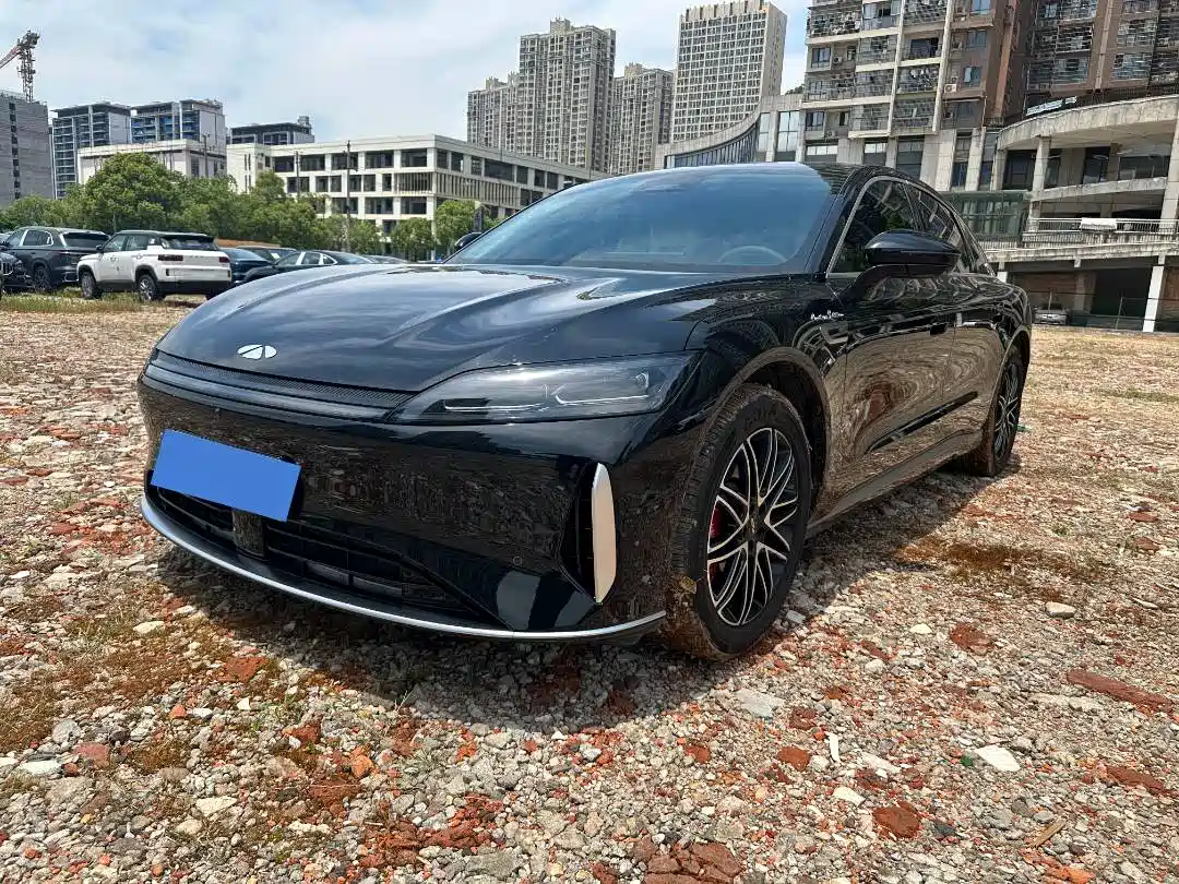 Chery Fengyun Fengyun A9L 2025 260 Ultra Long Range Luxury Edition