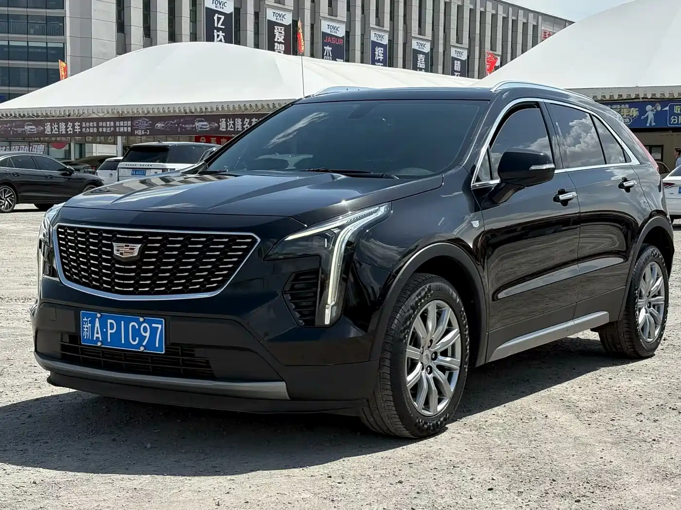 Cadillac XT4 2020 28T FWD Leading Trim фото 3
