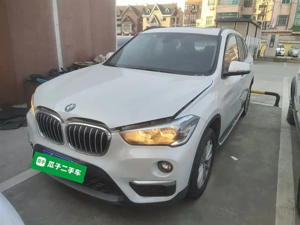 BMW X1 2019 sDrive18Li Fashion Model фото 2