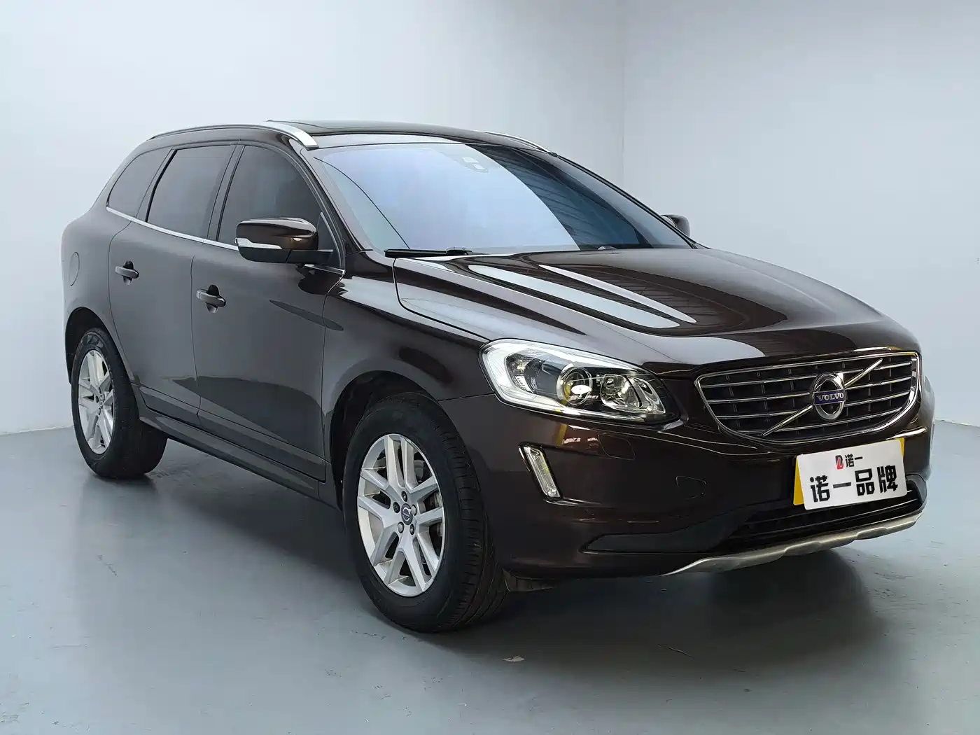 Фото 3 - Volvo XC60
