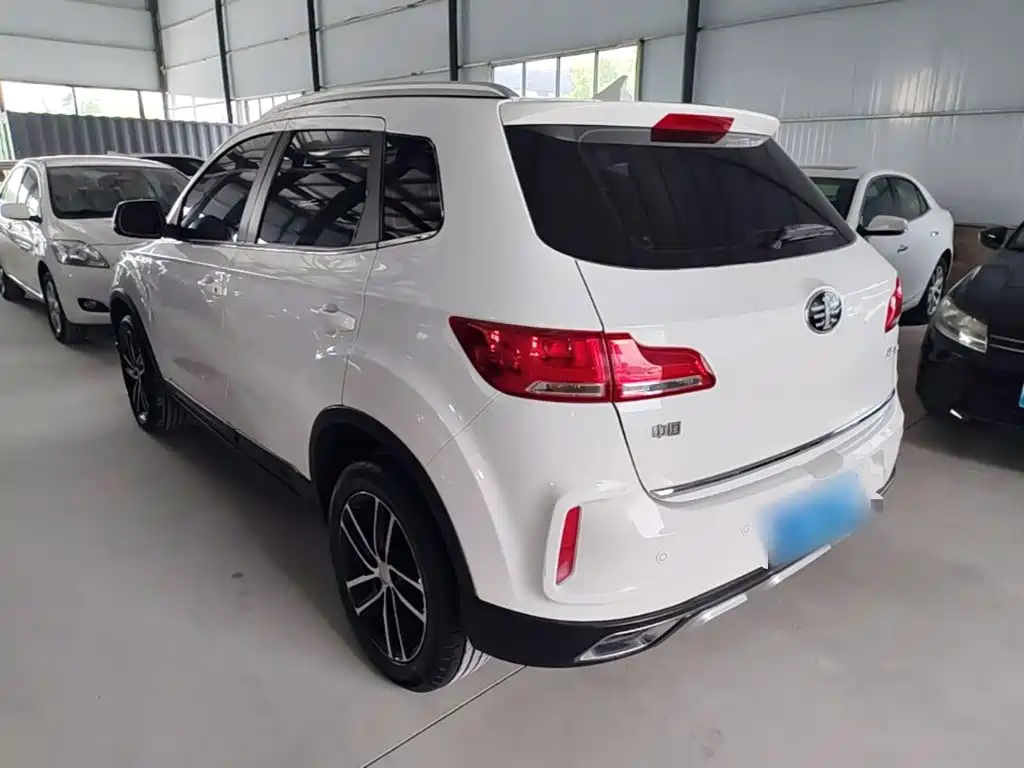 Besturn X40 2018 2017 1.6L Manual Luxury