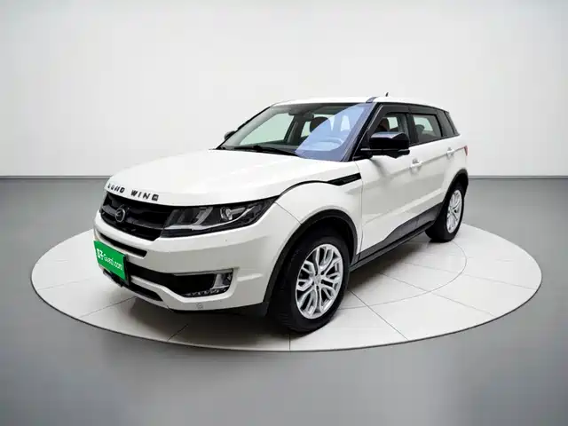 Landwind Landwind X7 2015 2.0T Panorama Premium