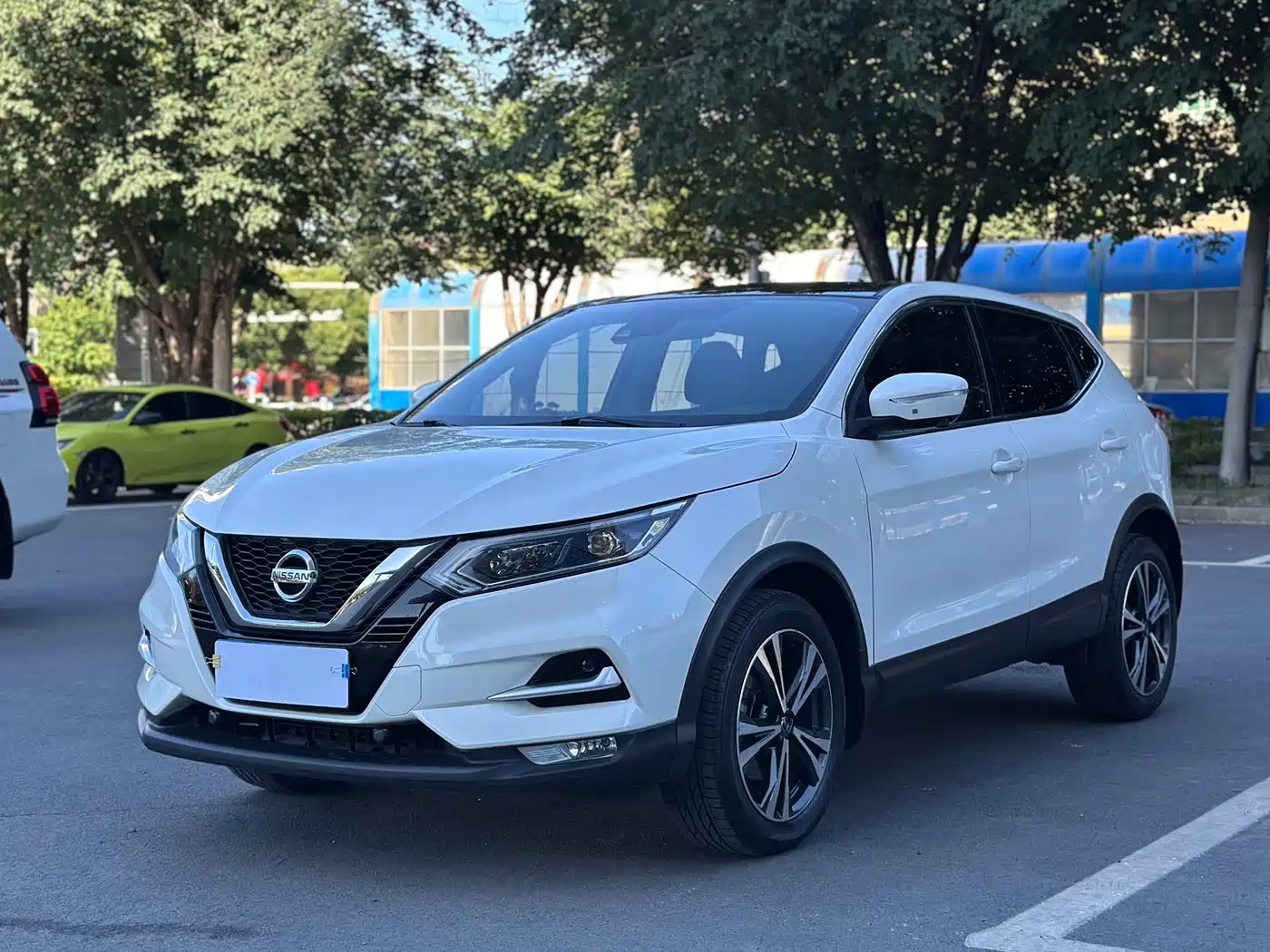 Nissan Qashqai 2021 2.0L CVT Luxury Version