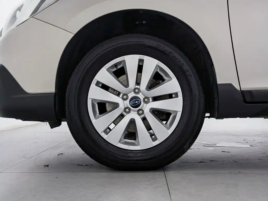 Фото 17 - Subaru Outback