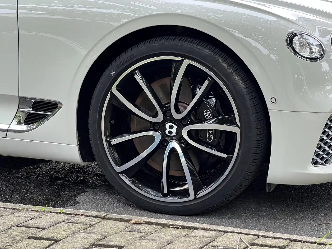 Bentley Continental 2021 2020 4.0T GT V8