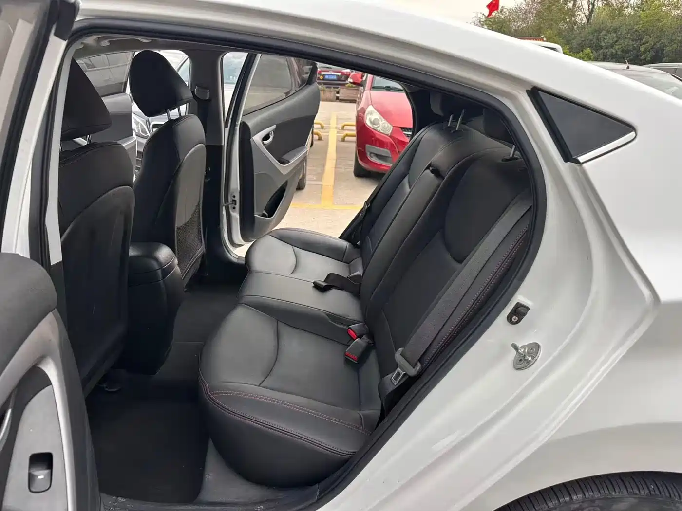 Hyundai Langdong 2015 1.6L Auto Premium фото 5