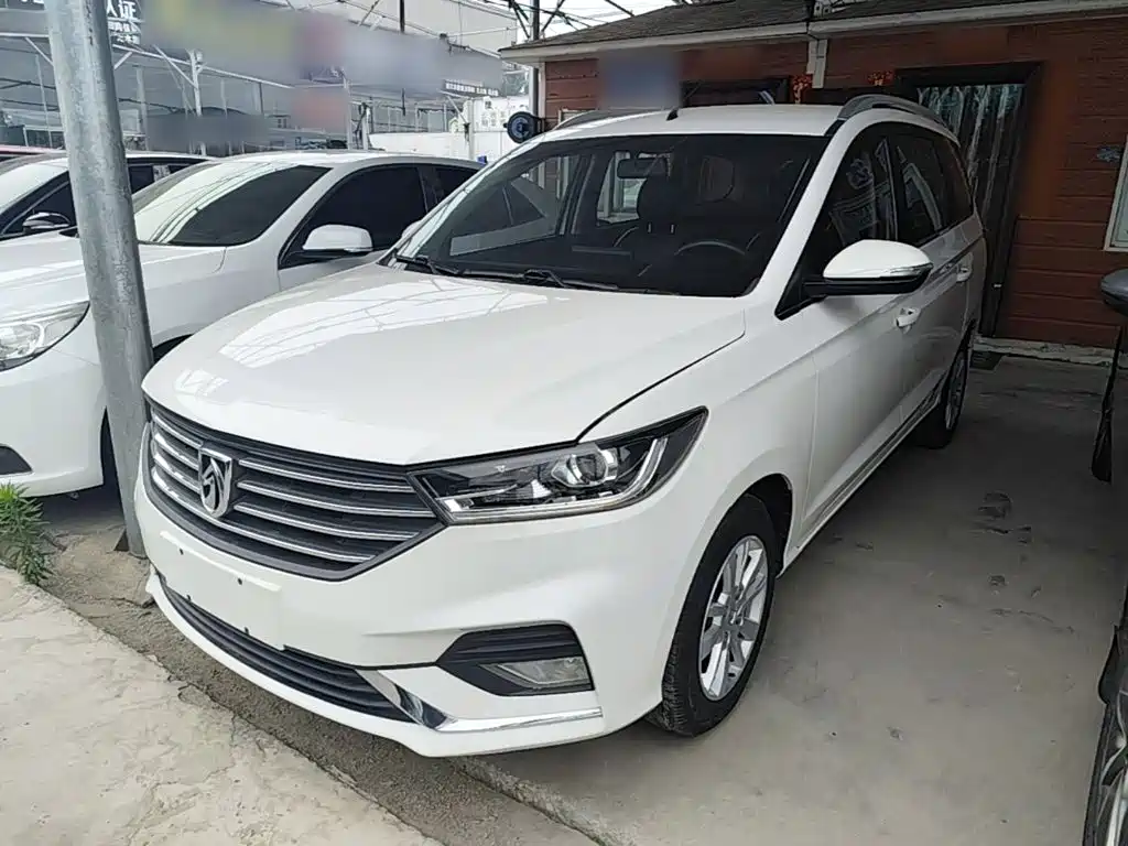 Baojun 360 2018 2019 1.5L Automatic Elite China VI