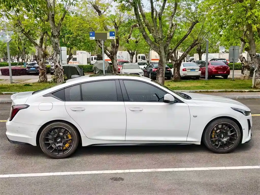 Cadillac CT5 2020 28T Platinum Sport фото 6