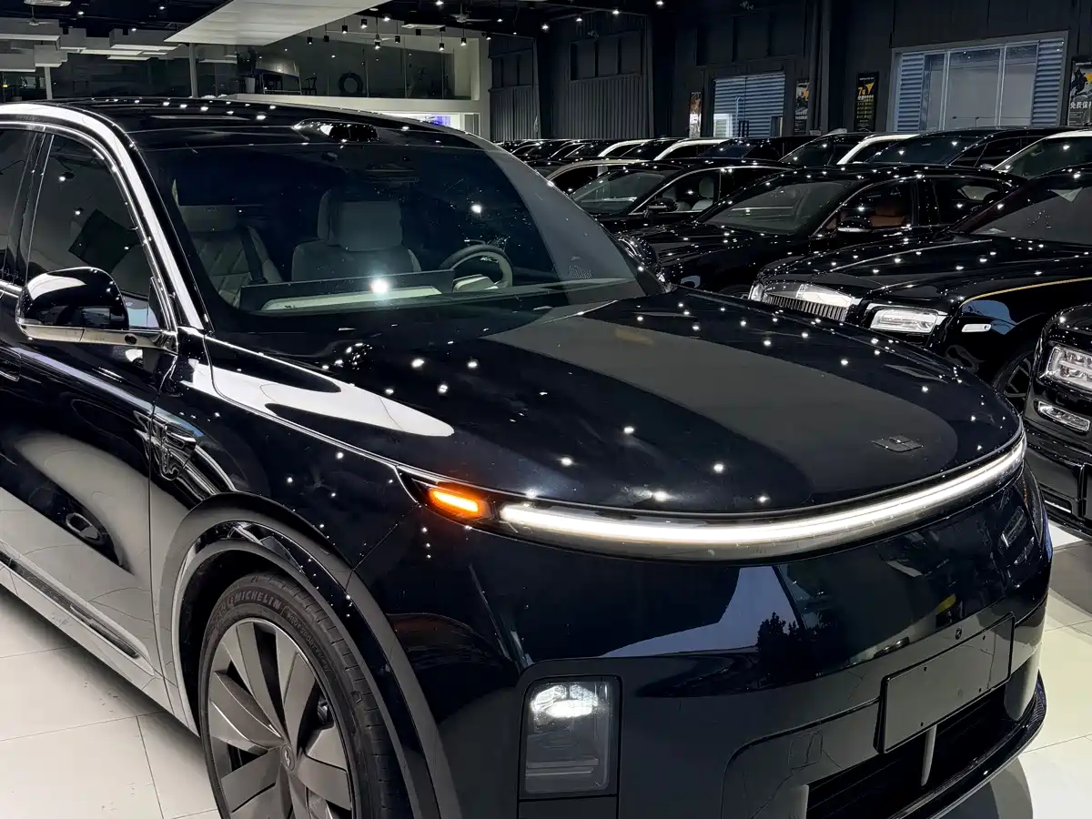 Li Auto Li Xiang L9 2026 2026 Base Model