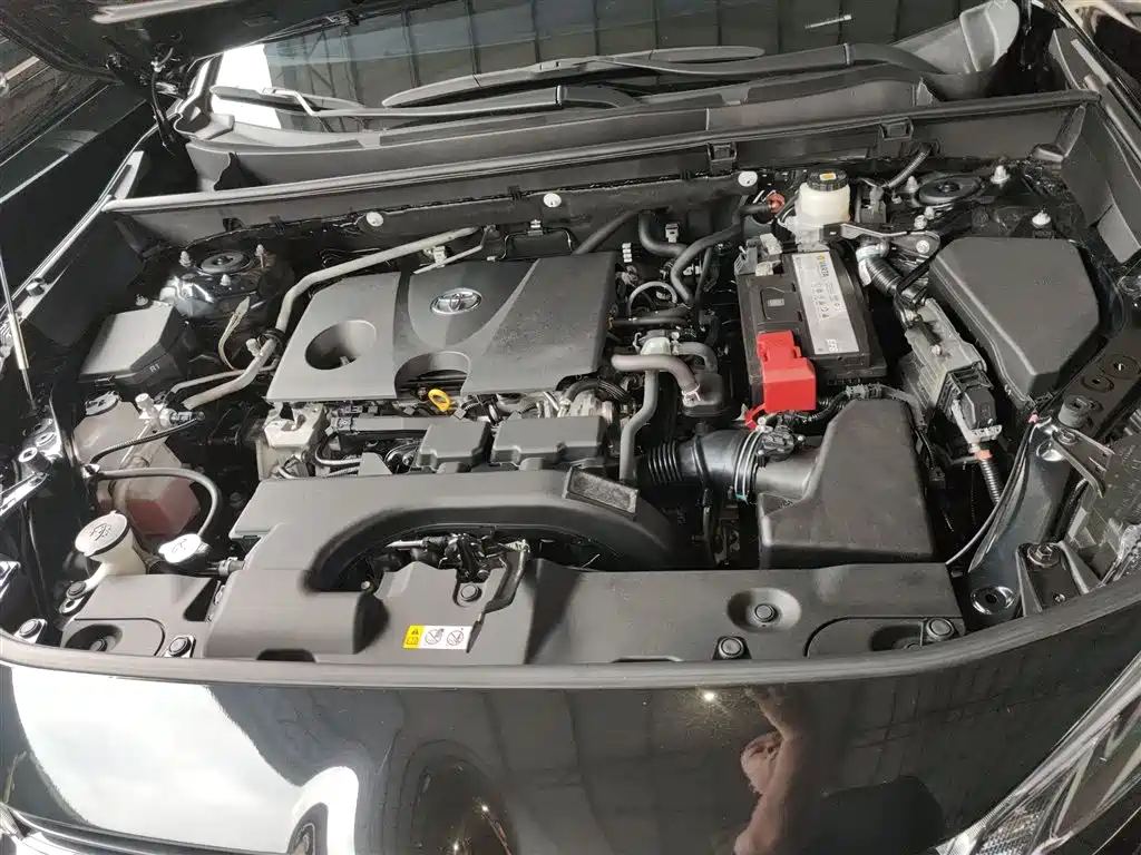 Toyota Wildlander 2022 2.0L CVT FWD Luxury PLUS Edition фото 20