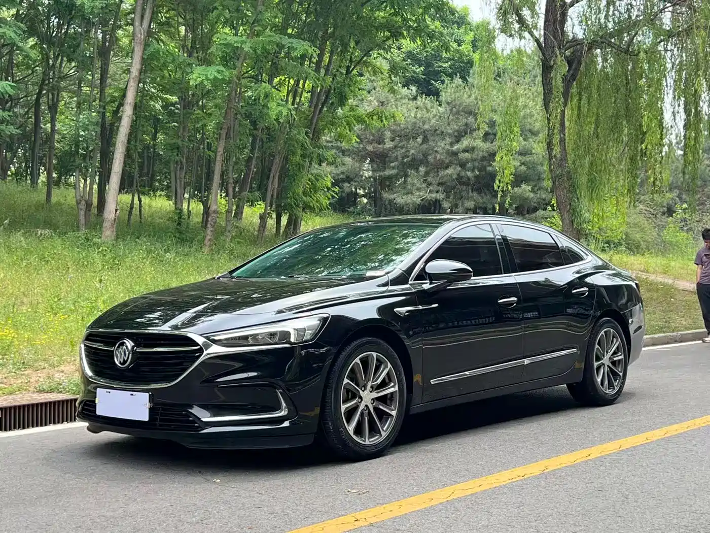 BUICK LACROSSE