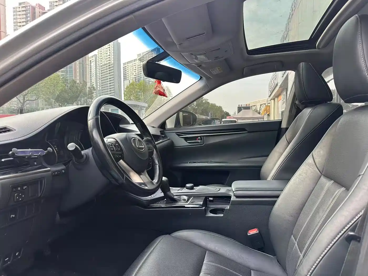 Lexus ES 2015 200 Elite Edition фото 7