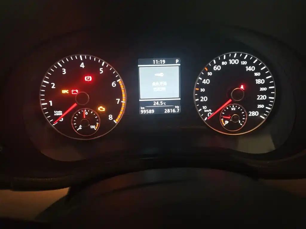 Volkswagen Passat 2014 2.0TSI DSG Executive Edition фото 5