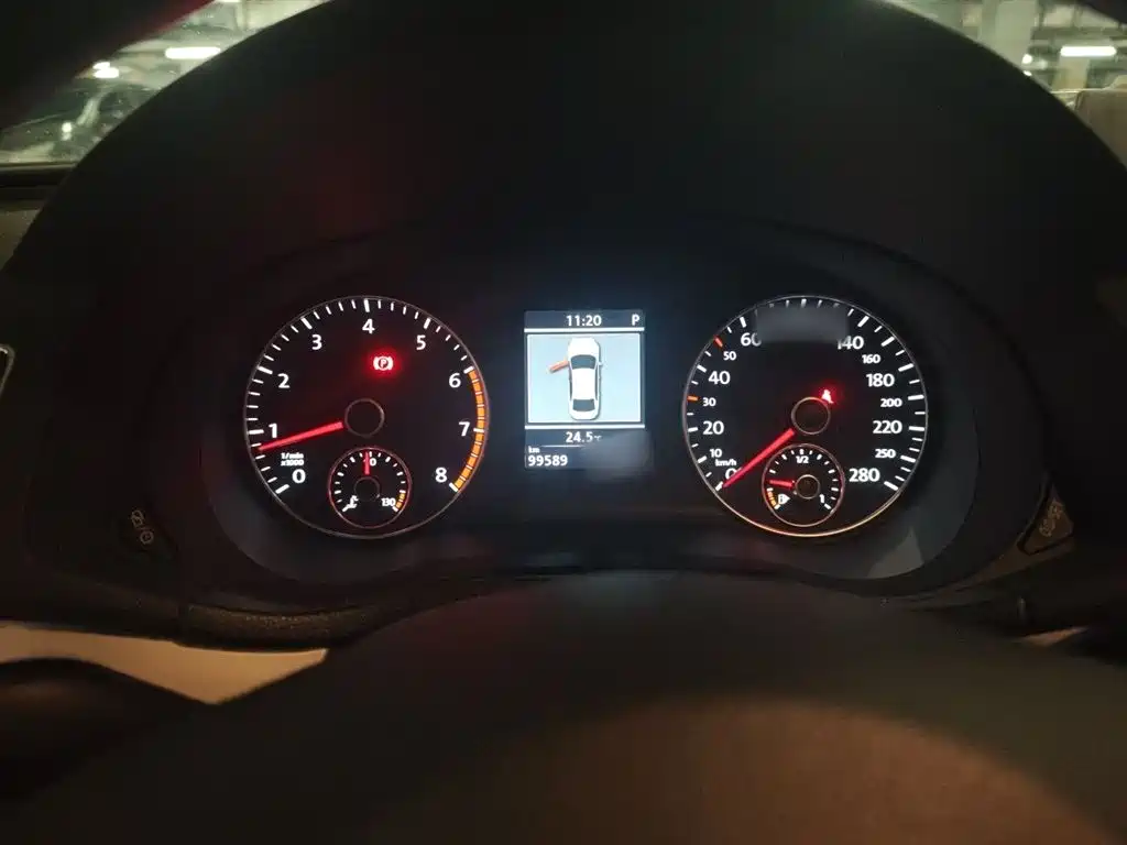 Volkswagen Passat 2014 2.0TSI DSG Executive Edition фото 4