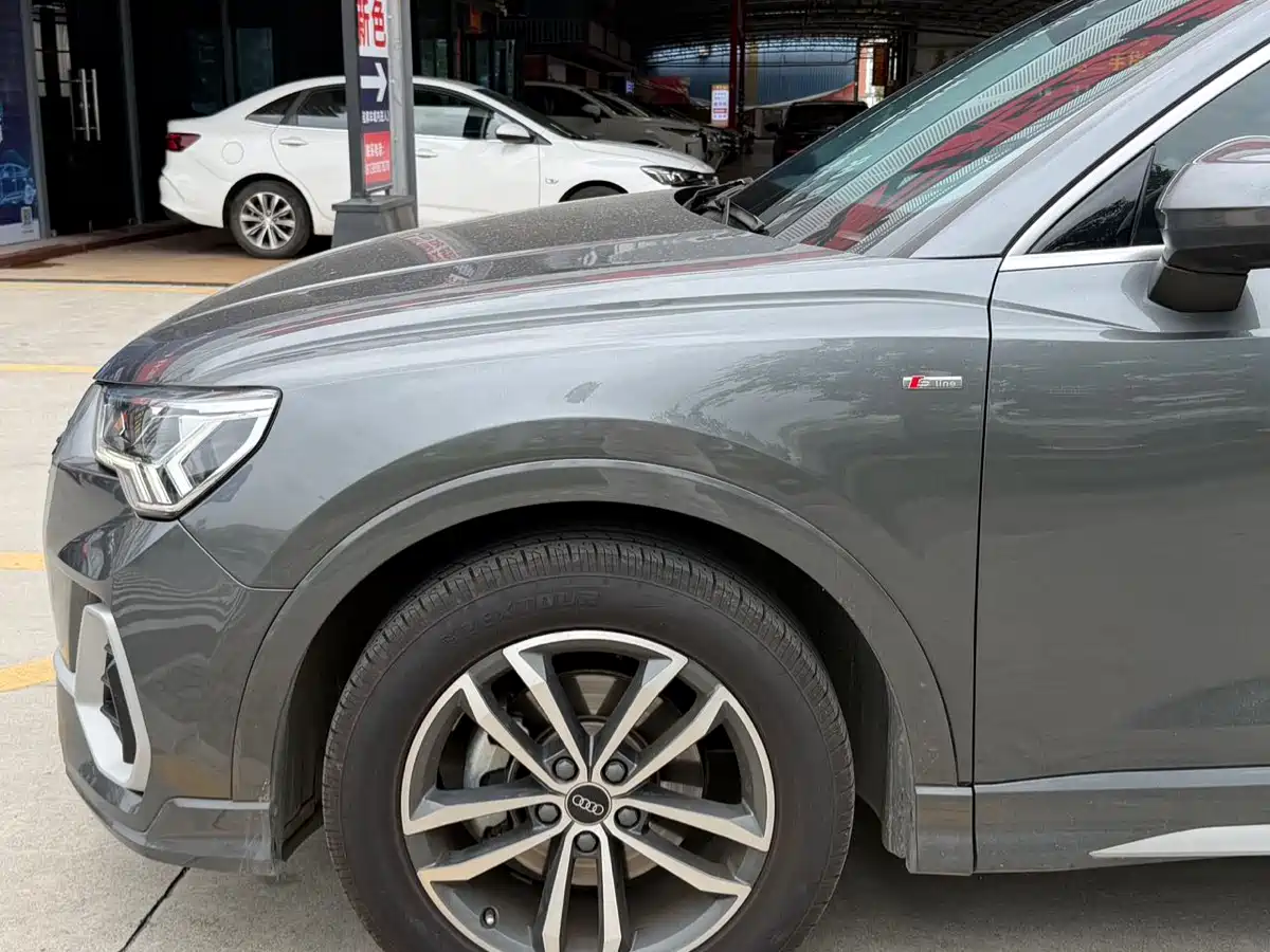 Audi Q3 2023 35 TFSI Progressive Dynamic (1.4T) фото 7