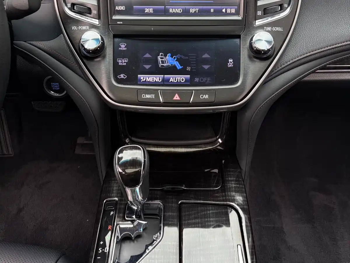 Toyota Crown 2015 2.5L Smart Edition фото 14