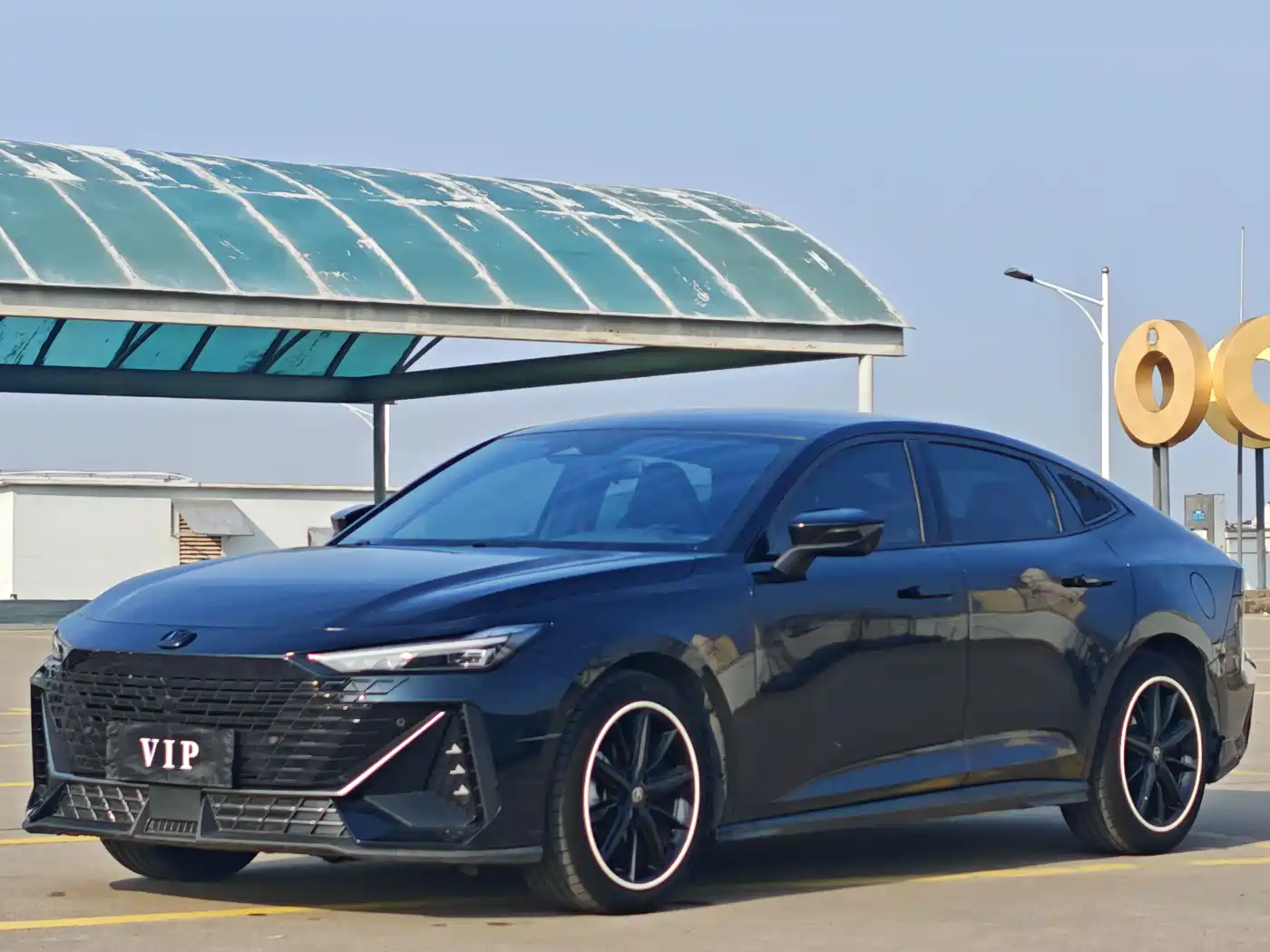 CHANGAN UNI-V