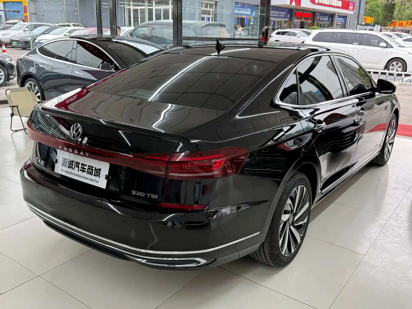 Volkswagen Passat 2023 330TSI Luxury Edition фото 18