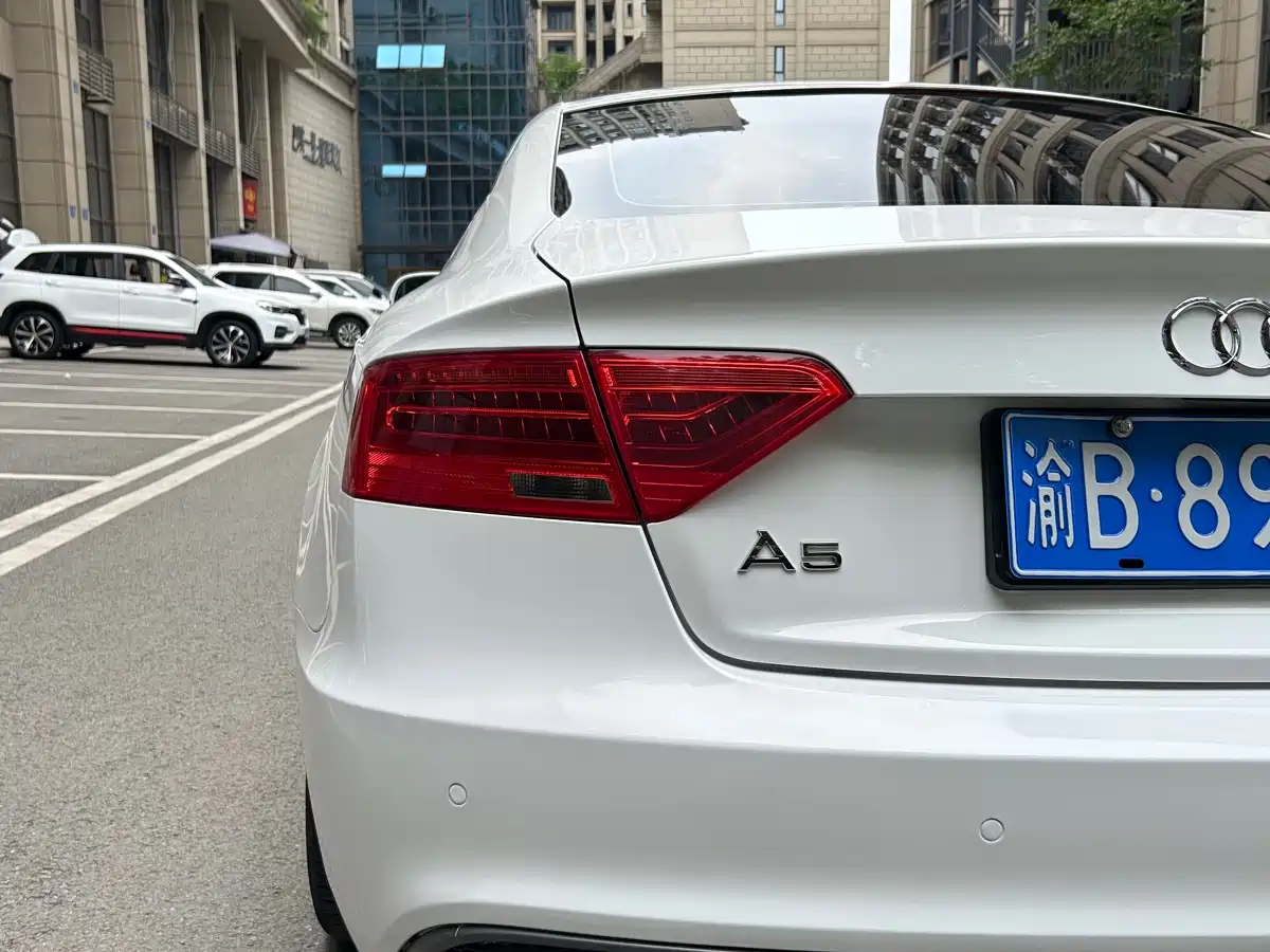 Audi A5 (Import) 2016 Facelift Sportback 45 TFSI Comfort фото 19