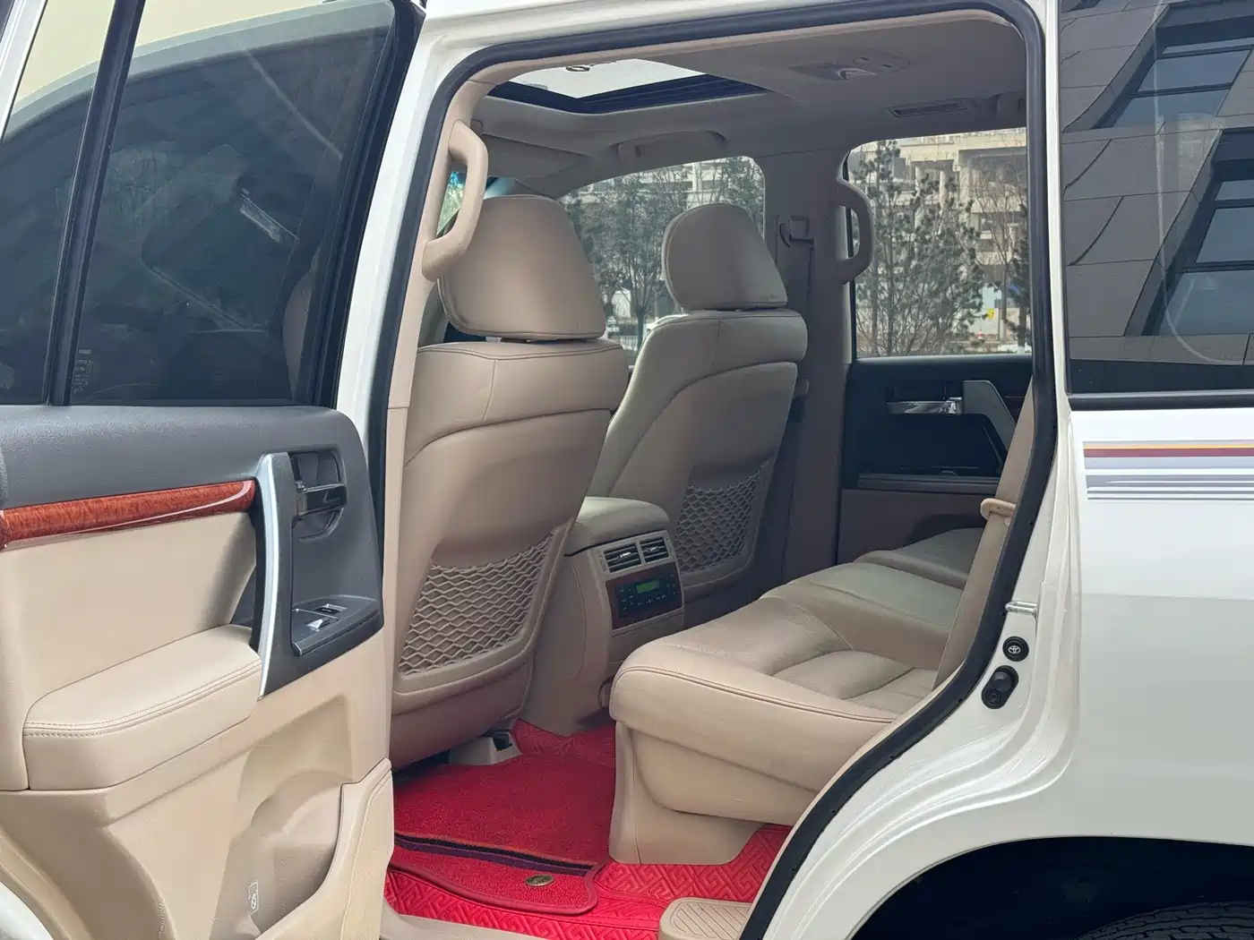 Toyota Land Cruiser 2016 4.0L Automatic VX фото 16