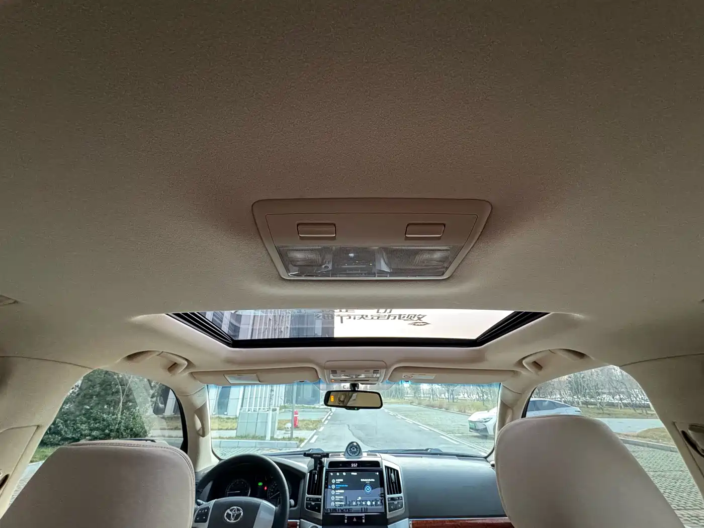 Toyota Land Cruiser 2016 4.0L Automatic VX фото 19